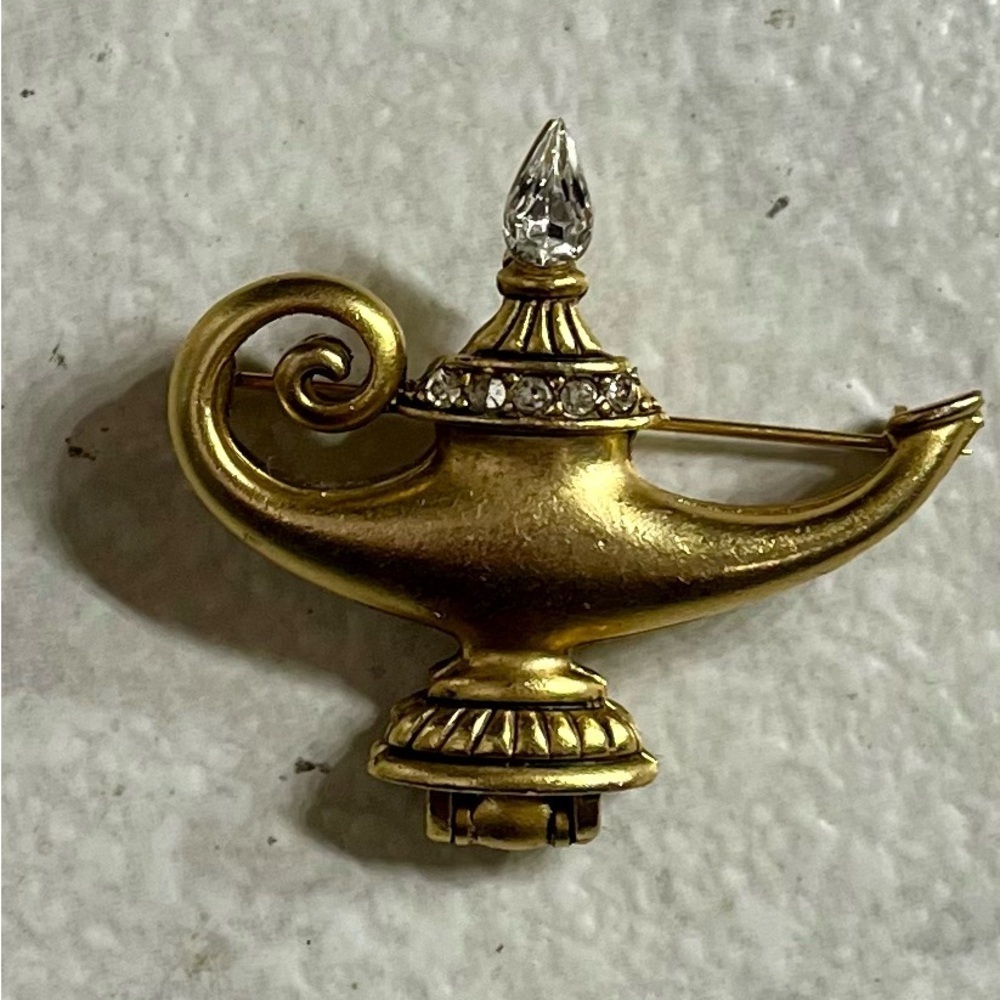AJC Vintage Genie in Lamp